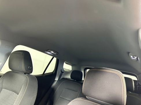 Used 2020 GMC Terrain SLE w/ Driver Convenience Package FWD image 13