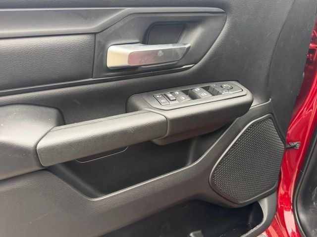 New 2026 RAM 1500 Express AWD/4WD image 15
