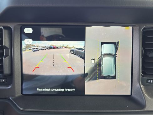 New 2025 Ford Bronco Badlands image 17