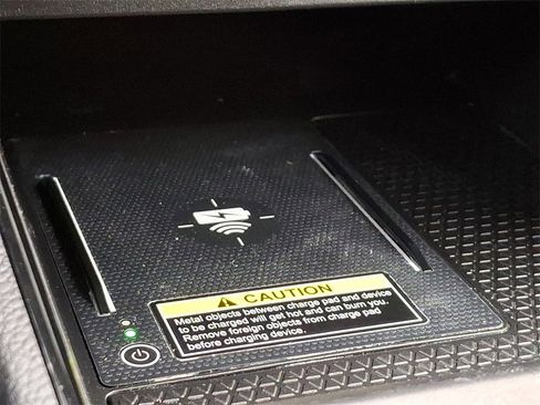 Used 2025 Honda CR-V EX-L image 24