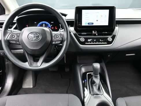 Used 2026 Toyota Corolla LE FWD image 20
