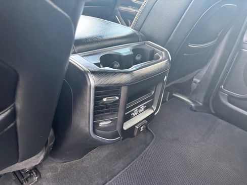 Used 2024 RAM 1500 Laramie AWD/4WD image 20