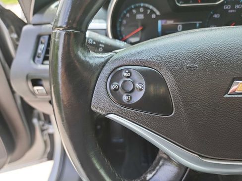 Used 2018 Chevrolet Impala LT image 17