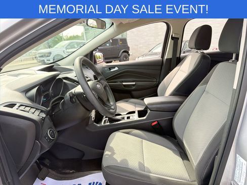 Used 2017 Ford Escape SE AWD/4WD image 14