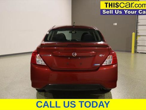 Used 2016 Nissan Versa SV FWD image 7