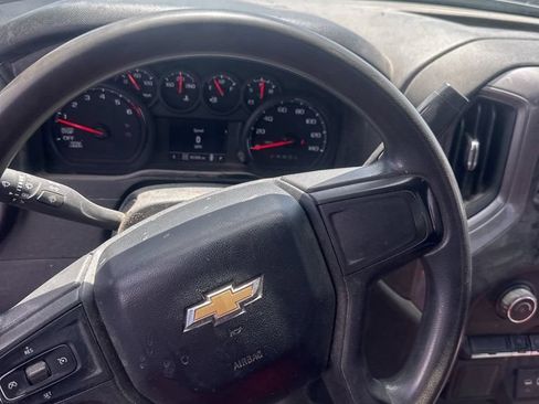 Used 2021 Chevrolet Silverado 1500 W/T w/ WT Convenience Package AWD/4WD image 9