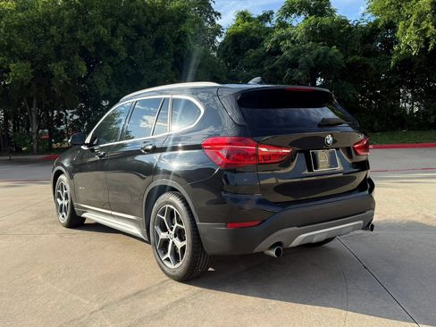 Used 2018 BMW X1 sDrive28i w/ Convenience Package FWD image 4