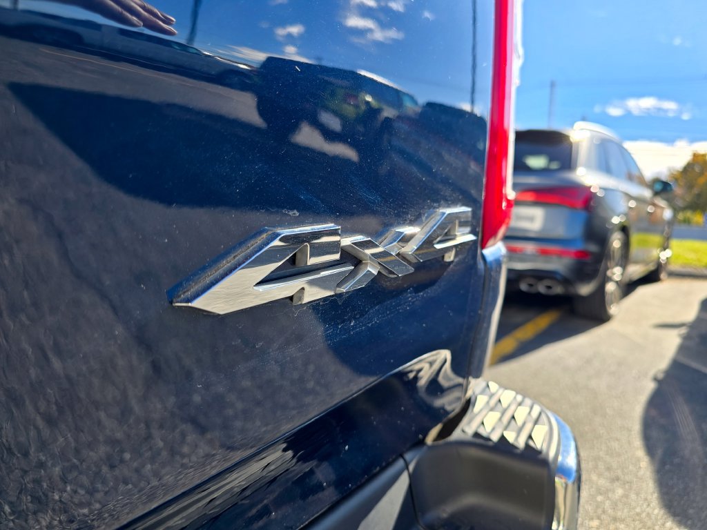 Used 2022 RAM 1500 Big Horn AWD/4WD image 14