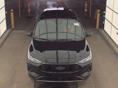 Used 2024 Ford Escape ST-Line w/ Tech Pack #1 image 2