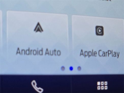 Certified 2022 Ford Escape SE w/ SE Sport Appearance Package image 3