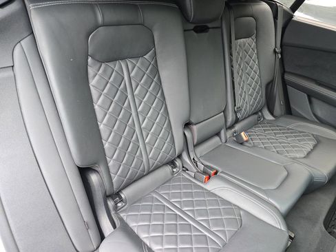 Certified 2023 Audi SQ8 Premium Plus w/ Carbon Optic Package AWD/4WD image 12