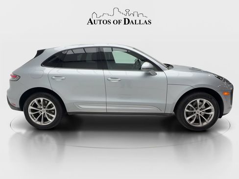Used 2024 Porsche Macan AWD/4WD image 10