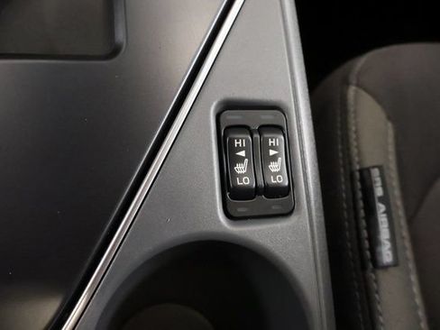 Certified 2025 Subaru Crosstrek 2.5i Premium AWD/4WD image 22