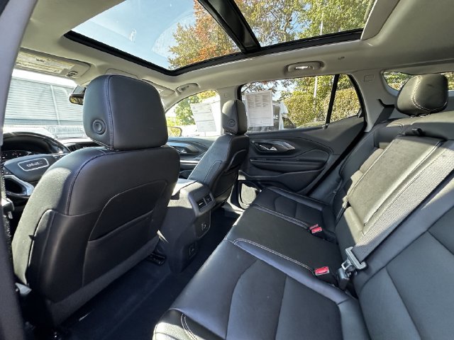 Used 2021 GMC Terrain SLT AWD/4WD image 18