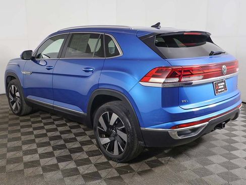 Used 2024 Volkswagen Atlas Cross Sport SEL AWD/4WD image 11