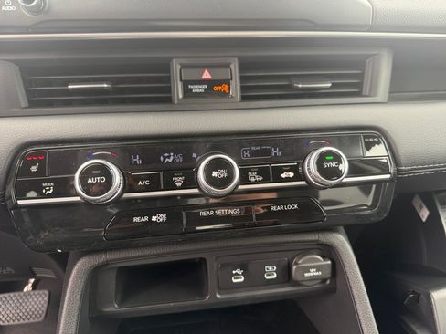 Certified 2026 Honda Pilot EX-L image 18