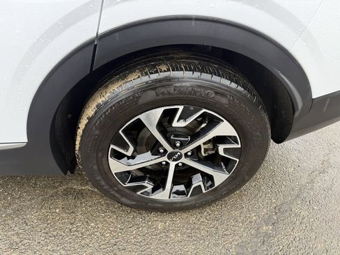 Certified 2023 Kia Sportage EX image 13