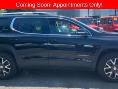 Used 2023 GMC Acadia SLE w/ Driver Convenience Package