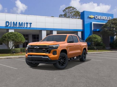 New 2026 Chevrolet Colorado Z71 w/ Midnight Edition AWD/4WD image 8