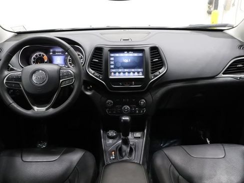 Used 2021 Jeep Cherokee Latitude Lux w/ Comfort/Convenience Group AWD/4WD image 29