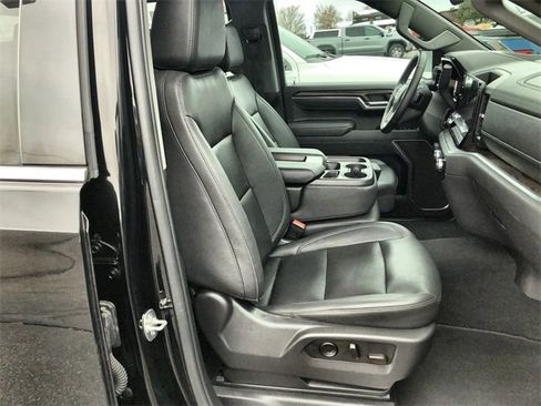 Used 2025 GMC Sierra 1500 SLT image 23