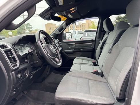 Used 2022 RAM 1500 Big Horn AWD/4WD image 7