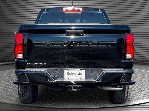 Used 2026 Chevrolet Colorado Z71 AWD/4WD image 5