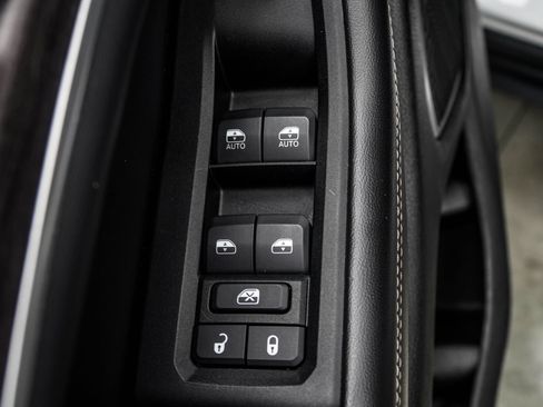 Used 2024 Jeep Grand Cherokee Limited 4xe AWD/4WD image 34