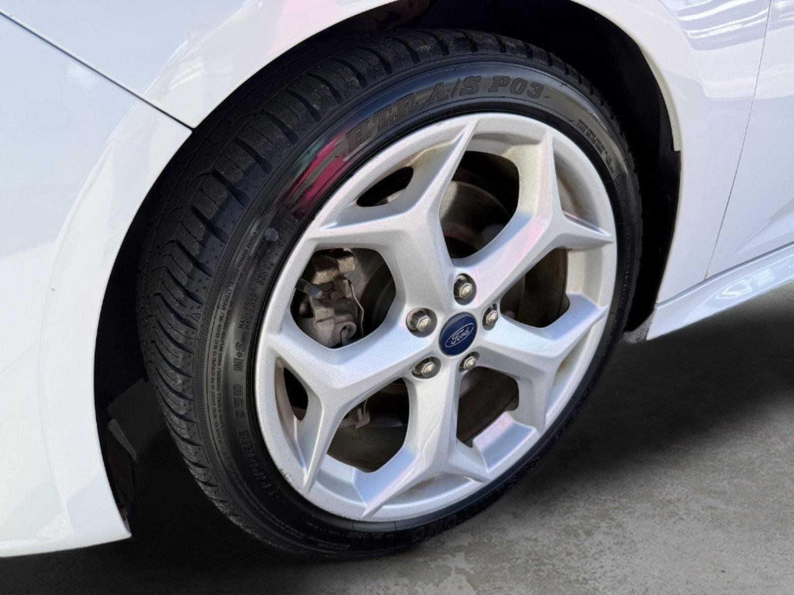 Used 2014 Ford Focus ST FWD image 22