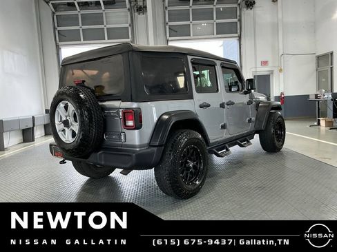 Used 2019 Jeep Wrangler Unlimited Sport S AWD/4WD image 23