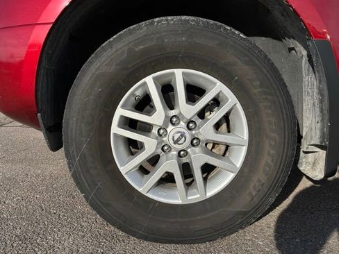 Used 2019 Nissan Frontier SV image 27