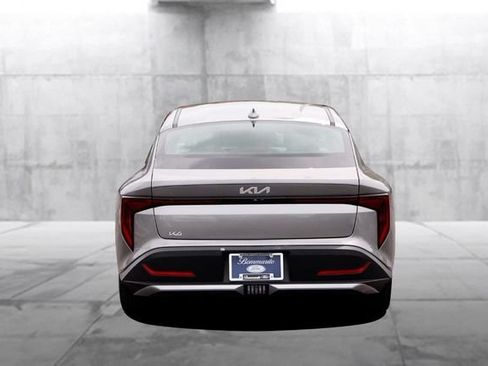 Used 2025 Kia K4 FWD image 6