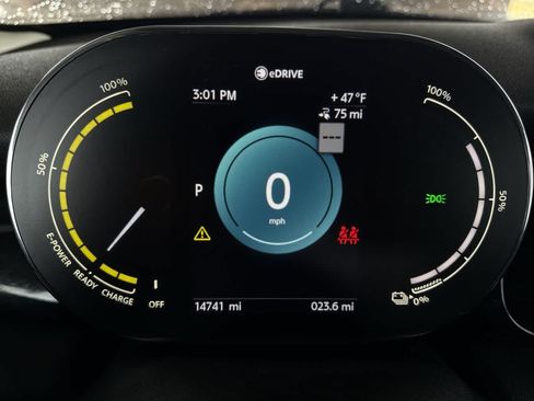 Used 2022 MINI Cooper SE FWD image 9