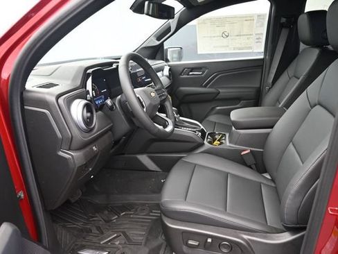 New 2026 Chevrolet Colorado LT w/ LT Convenience Package AWD/4WD image 12
