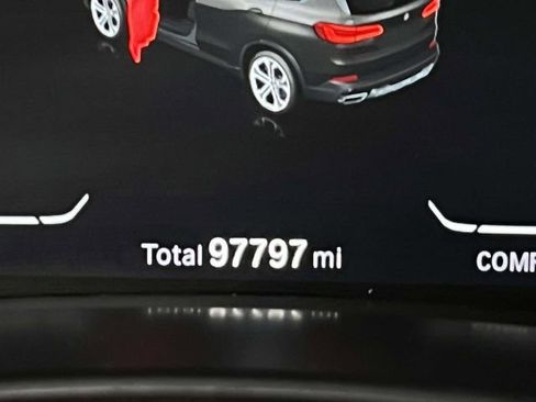 Used 2019 BMW X5 xDrive40i w/ Executive Package AWD/4WD image 48