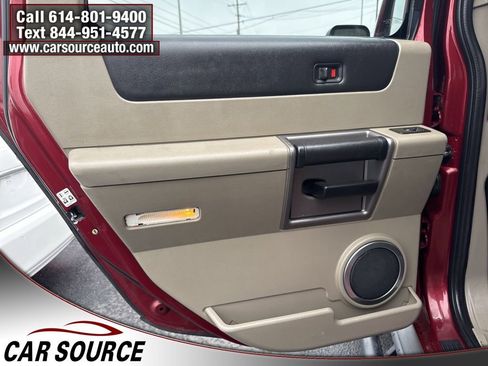 Used 2004 HUMMER H2 w/ Preferred Equipment Group AWD/4WD image 17