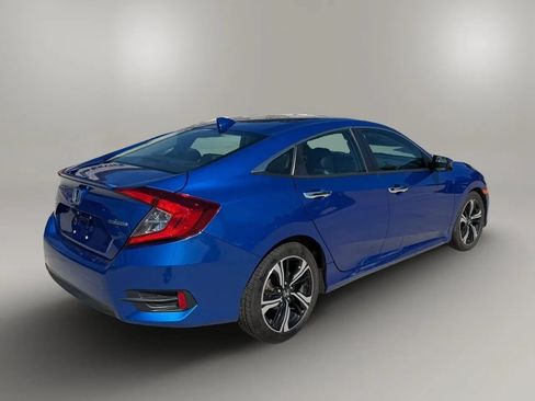 Used 2016 Honda Civic Touring image 8