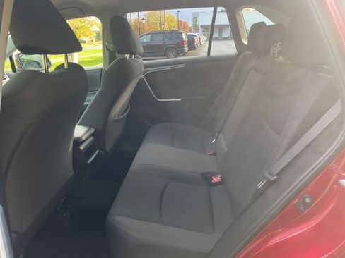 Used 2019 Toyota RAV4 LE image 11