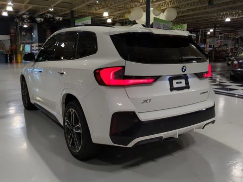 Used 2026 BMW X1 xDrive28i w/ Technology Package AWD/4WD image 10