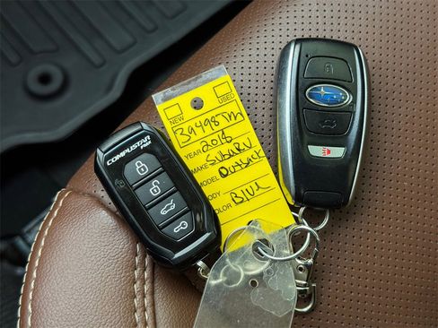 Used 2018 Subaru Outback 3.6R Touring image 41