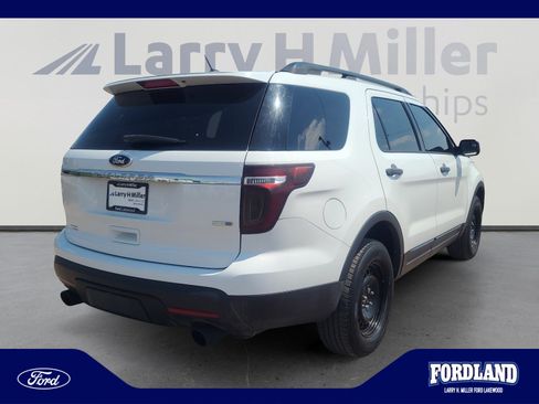 Used 2013 Ford Explorer 4WD w/ Class III Trailer Tow Pkg image 5