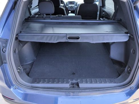 Used 2024 Chevrolet Equinox LT FWD image 31