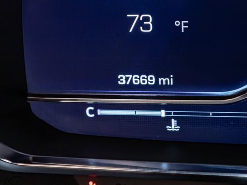 Used 2023 Chevrolet Tahoe High Country image 17