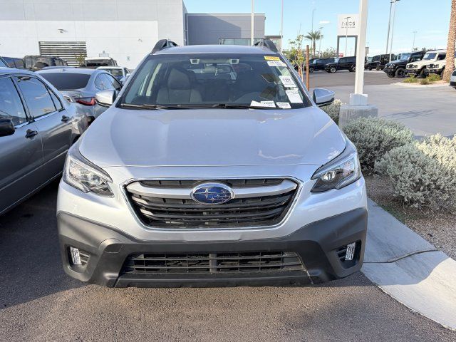 Used 2022 Subaru Outback Premium AWD/4WD image 2