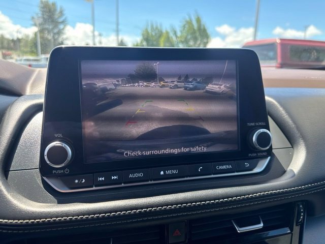 Used 2022 Nissan Rogue SV FWD image 22