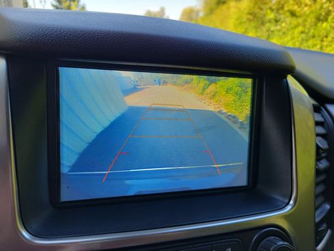 Used 2019 Chevrolet Tahoe Premier image 13