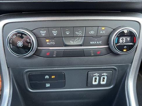 Certified 2020 Ford EcoSport SE image 15