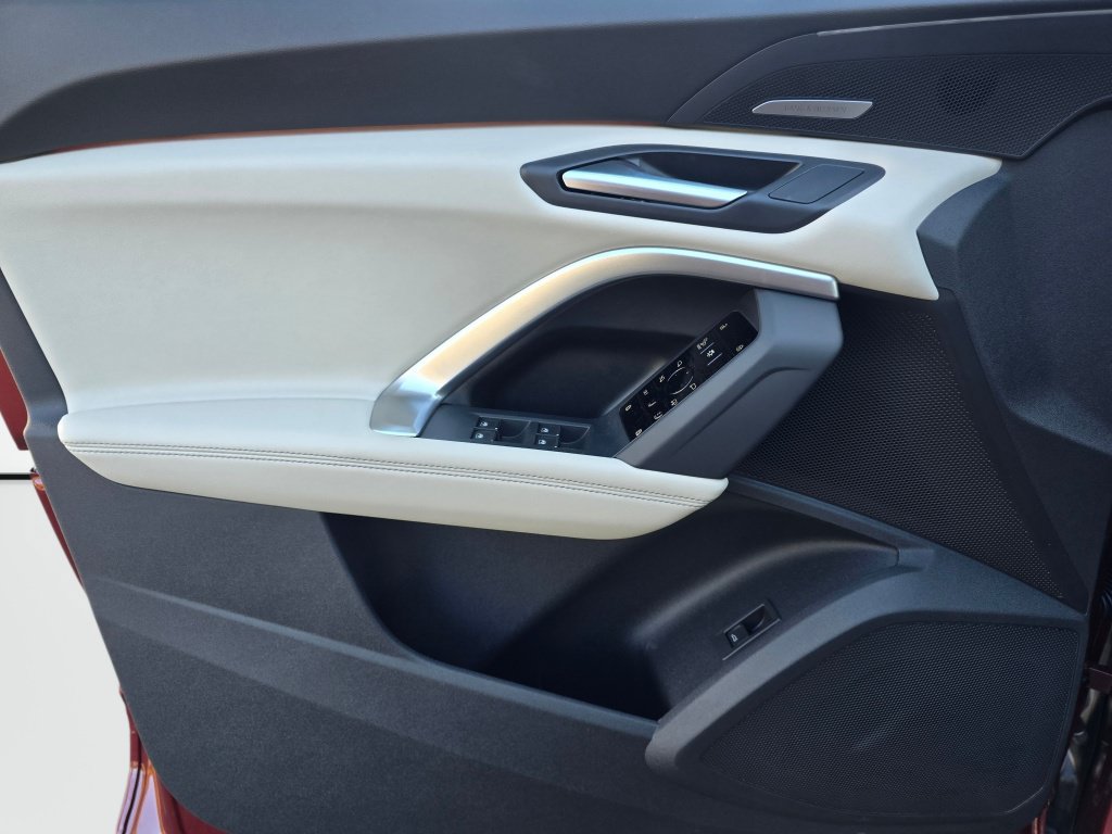 New 2026 Audi Q5 Premium AWD/4WD image 17