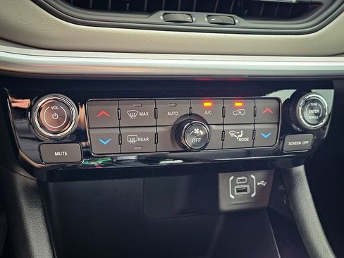 New 2026 Jeep Compass Limited AWD/4WD image 25