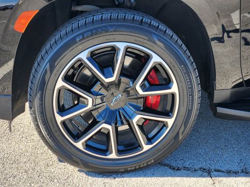 Certified 2022 Chevrolet Tahoe RST w/ Sport Performance Package image 31